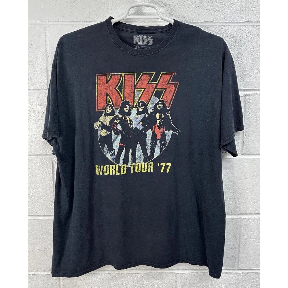 Kiss Mens Unisex Tee Shirt Size 2XL Black Concert Tee Gene Simmons World Tour 77